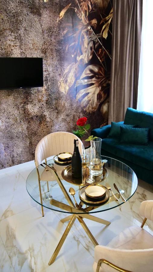 Art Apartments Warszawska 21 كاتوفيتسه المظهر الخارجي الصورة