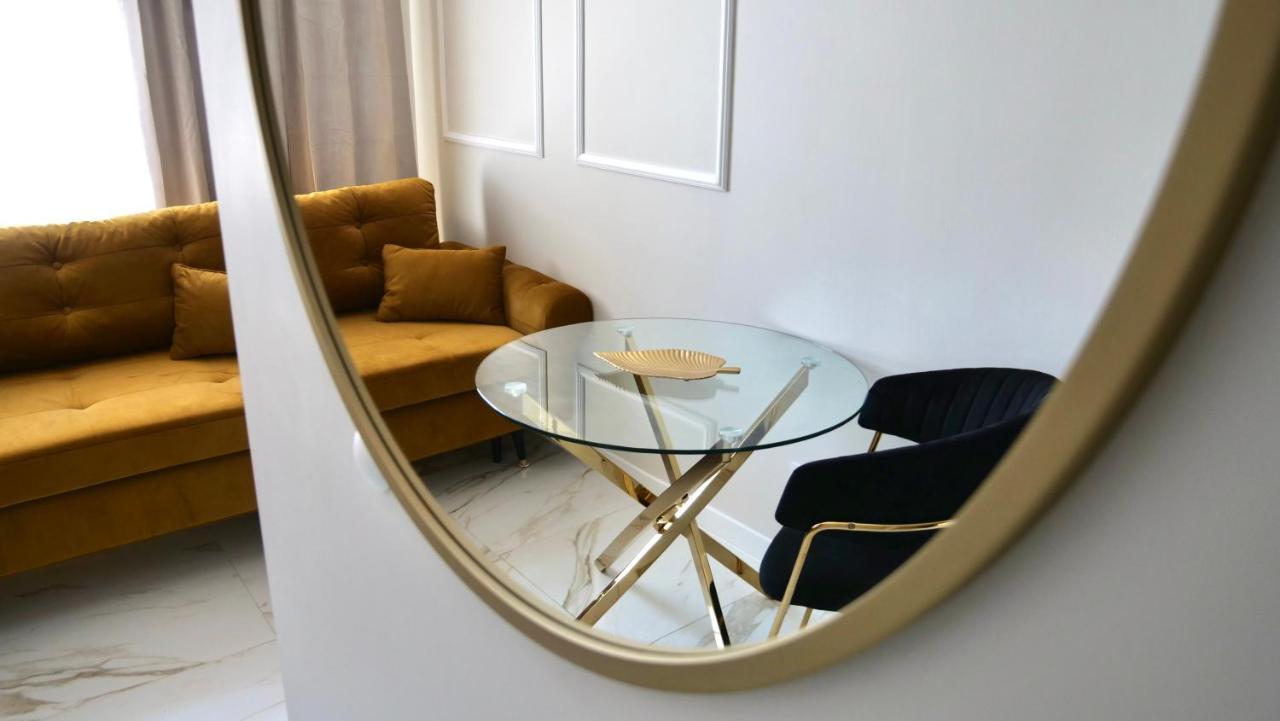 Art Apartments Warszawska 21 كاتوفيتسه المظهر الخارجي الصورة