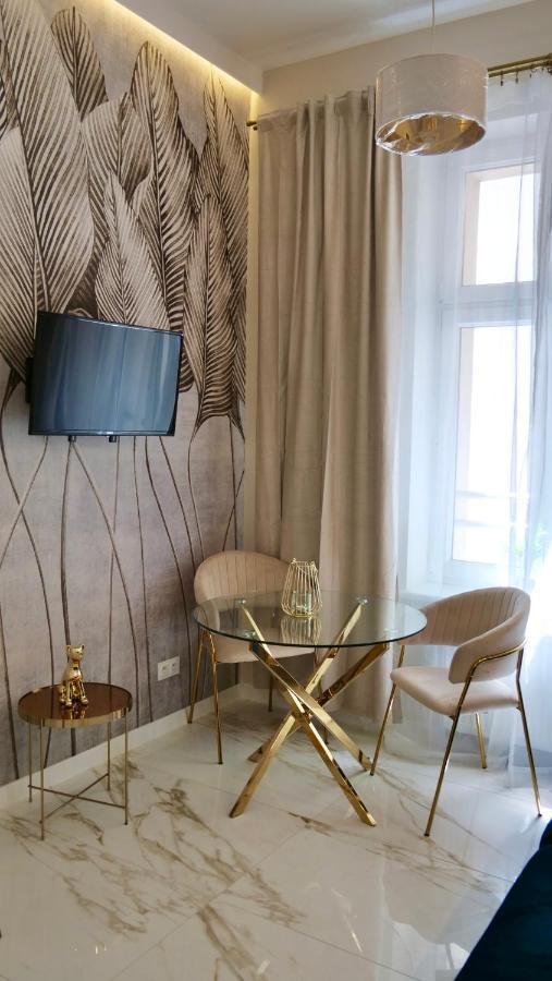Art Apartments Warszawska 21 كاتوفيتسه المظهر الخارجي الصورة